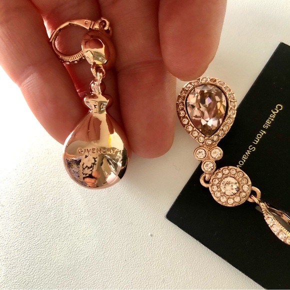 ๐๐ Givenchy pink and beige crystal pierced earrings - Picture 4 of 4